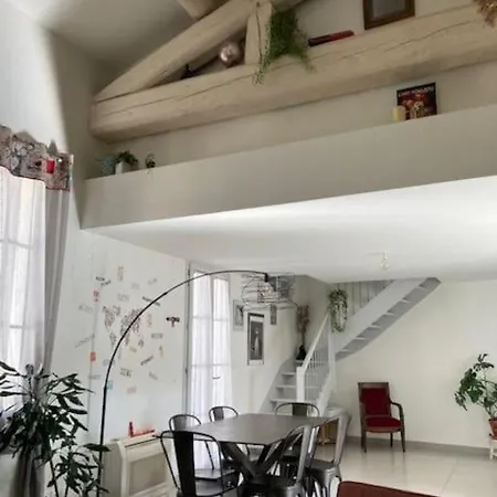 Loft Au Coeur De Apartment Nimes